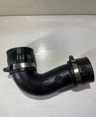 Volvo XC70 Intercooler hose/pipe 30696253