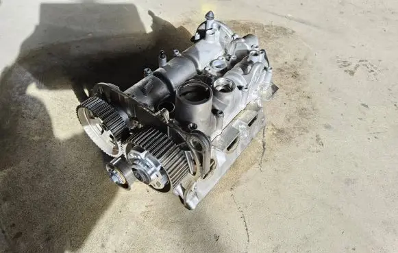Engine head