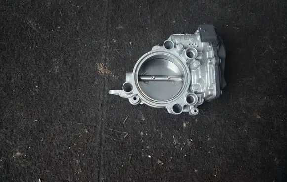 BMW X3 G01 Throttle valve 8623324 00067750000