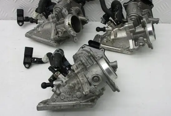 Audi A4 S4 B9 8W Throttle body valve 