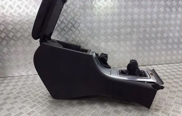Peugeot 407 Center console 