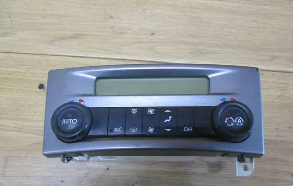 Renault Laguna II Climate control unit 8200001901C 52485201 HLS12C16