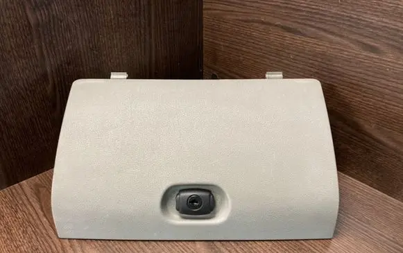 Renault Master II Glove box set 8200189021