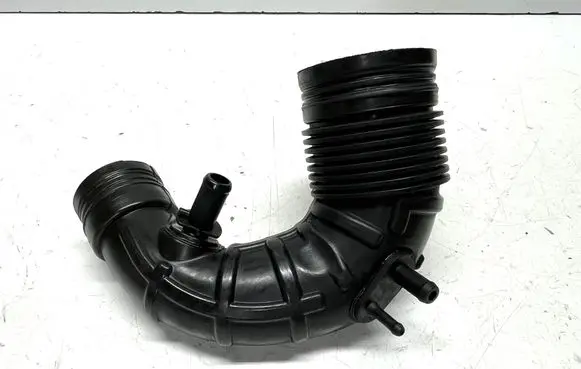 Fiat 500 Abarth Turbo air intake inlet pipe/hose 51817836