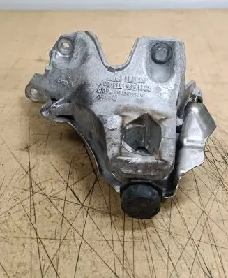BMW X5 F15 Engine mounting bracket 67871110 678711