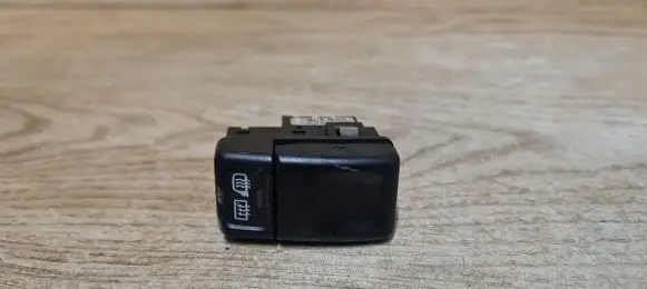 Volvo 850 Windscreen/window heater switch 9128263