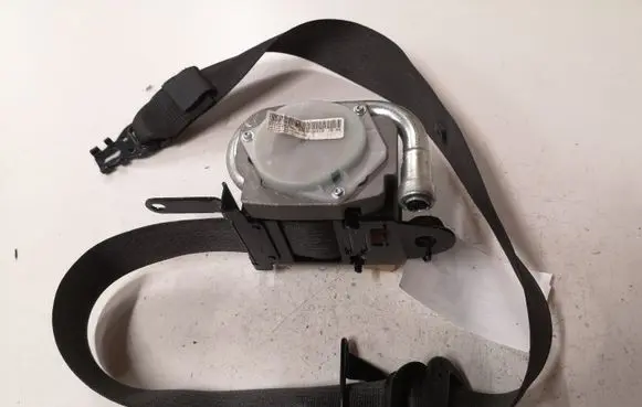 Opel Insignia A Front seatbelt 12848365 307421499P10