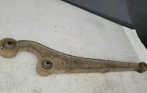 Suzuki Jimny Front control arm RD0127M