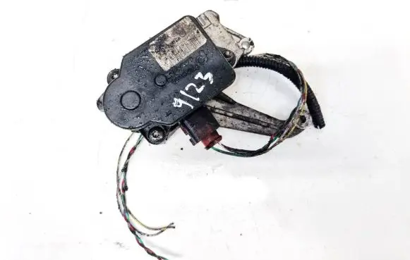 Intake manifold valve actuator/motor
