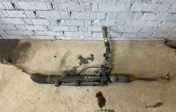 Mercedes-Benz E W211 Steering rack R21111011001