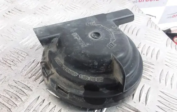 Audi 80 90 S2 B4 Headlight/headlamp dust cover 1305219013