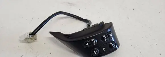 Mazda 2 Steering wheel buttons/switches 03744140 03976649012