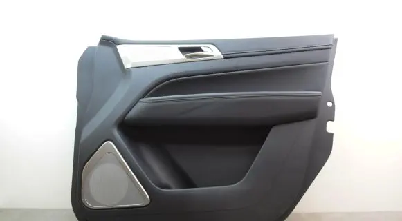 SsangYong Rexton Front door card panel trim 7222036550