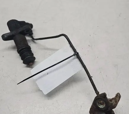 Volvo S40, V40 Clutch slave cylinder 