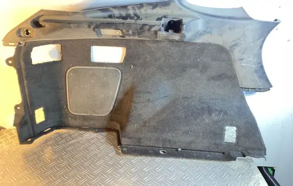 Lexus RX 450H Trunk/boot side trim panel 6474048080 6474048090