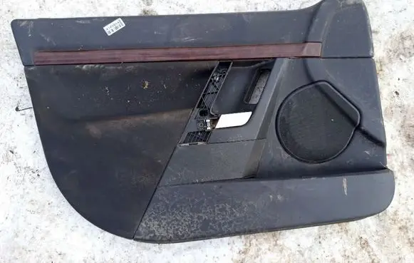 Opel Vectra C Front door card panel trim 136885510G