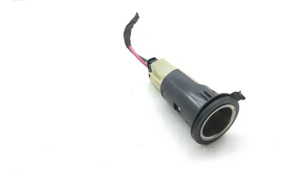 Renault Scenic III - Grand scenic III 12 V Socket (rear) 
