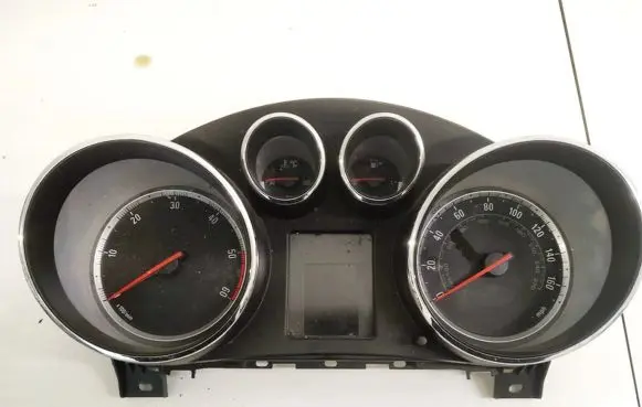 Opel Insignia A Speedometer (instrument cluster) 12844136 sw5490