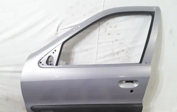 Citroen Xsara Front door