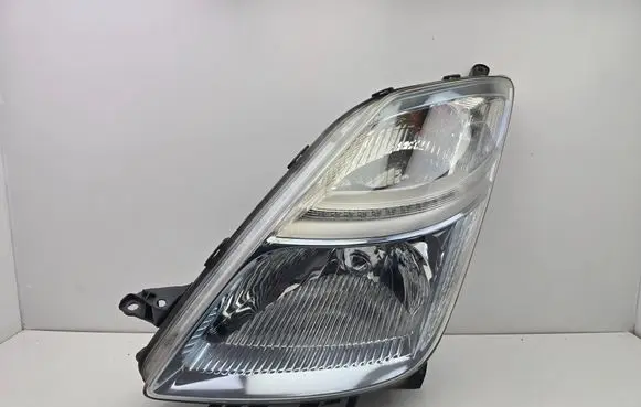 Toyota Prius (XW20) Headlight/headlamp 
