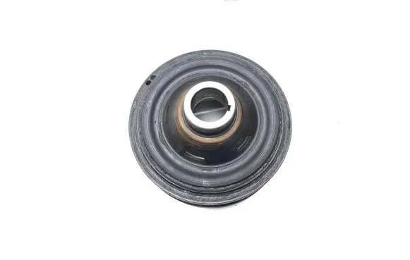 Mercedes-Benz E C207 W207 Crankshaft pulley