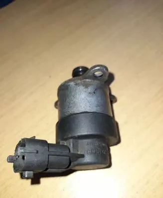 Renault Master III Fuel pressure regulator 0928400769
