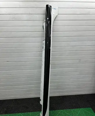 BMW 2 F44 Foot area side trim 8075466 16523410 8200101129