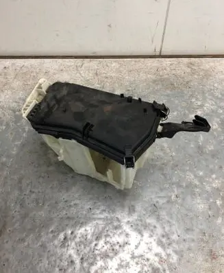 Mercedes-Benz E W212 Fuse box cover A2125400082BILI A2125400082 A2125400024
