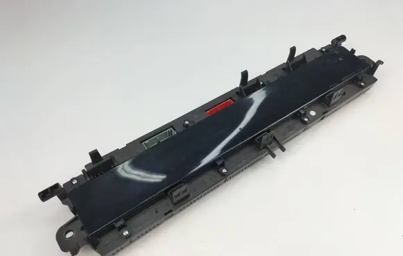 Speedometer (instrument cluster)