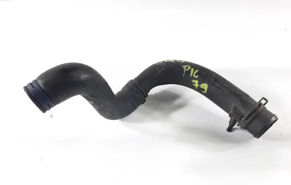 Volkswagen Polo IV 9N3 Intercooler hose/pipe 6Q0145762K