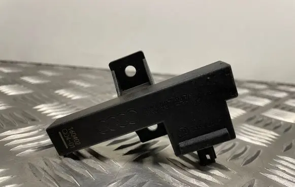 Audi A6 Allroad C7 Keyless (KESSY) go control unit/module 8K0907247