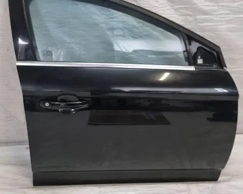 Ford Mondeo MK IV Front door