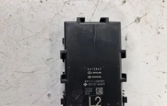 Toyota C-HR I Gateway control module 8911102051 50136669 TA7226