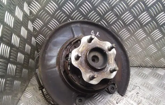 Nissan Qashqai Rear wheel hub