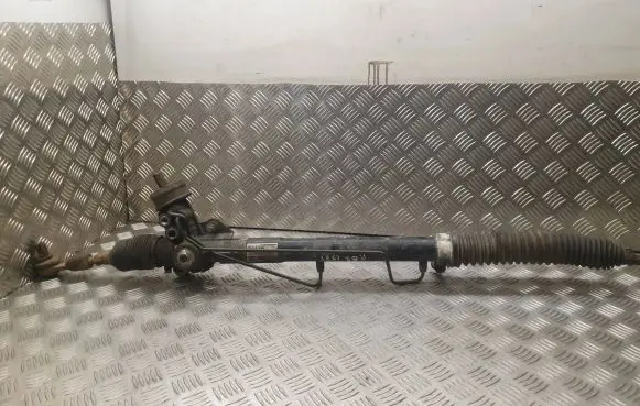 Volkswagen PASSAT B5 Steering rack 8D1422053B
