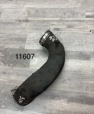 Audi A4 S4 B8 8K Intercooler hose/pipe 8k0145709E