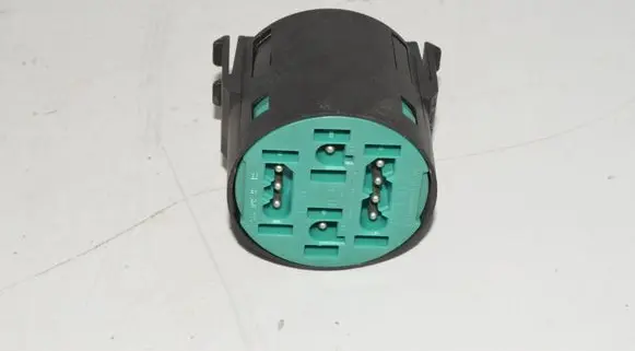 BMW 5 E39 Alarm system siren 8360995
