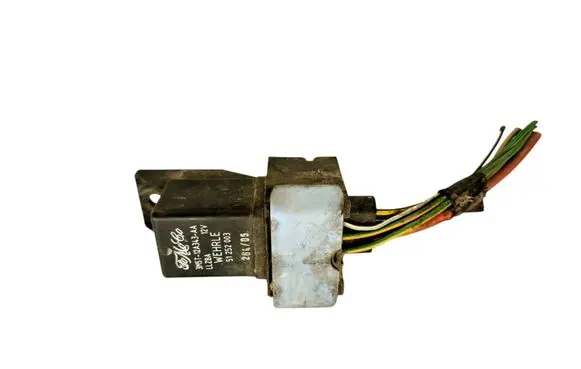 Volvo V50 Glow plug pre-heat relay 3M5T12A343AA 51252003 LLZBA