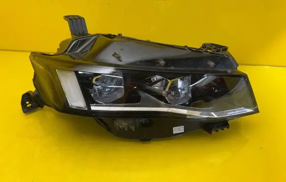 Peugeot 508 II Headlight/headlamp 9839014080