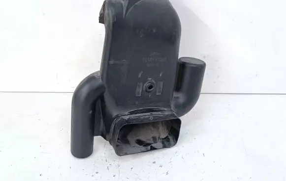 Dodge Durango III Air intake duct part 68022213AB