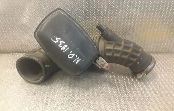 Nissan Pathfinder R51 Air intake duct part