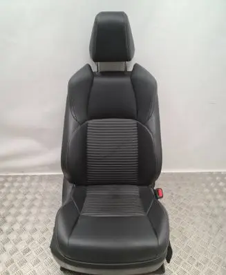 Toyota RAV 4 (XA50) Front passenger seat 