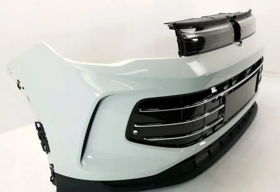 Volkswagen Tiguan Front bumper 571807221