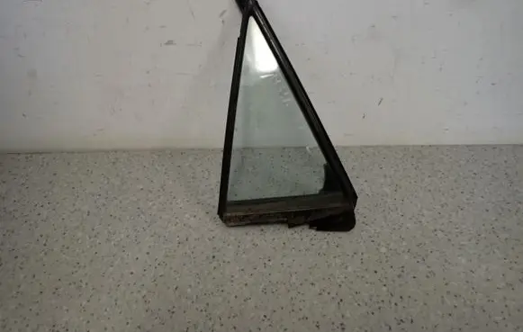 Mazda 3 II Sliding door window/glass MAZDA3BLSZYBA