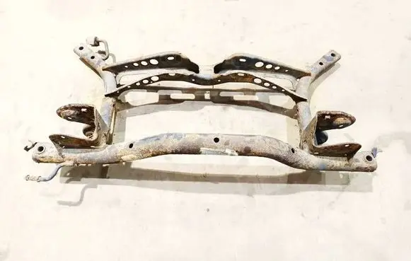 Volkswagen Golf V Rear subframe 