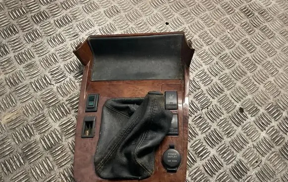 Hyundai Terracan Center console 