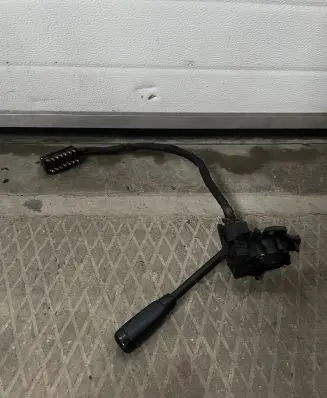 Mercedes-Benz E W124 Indicator stalk 29795 9109
