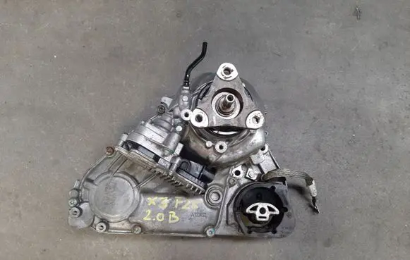 BMW X3 F25 Gearbox transfer box case 7636180