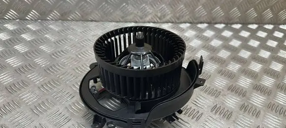 Audi A3 8Y Heater fan/blower 5WC819021A
