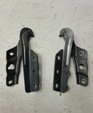 Volkswagen Crafter Engine bonnet/hood hinges 7C0823301B 7C0823302B